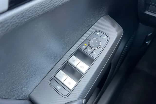 Mitsubishi Outlander (2025) thumbnail 26