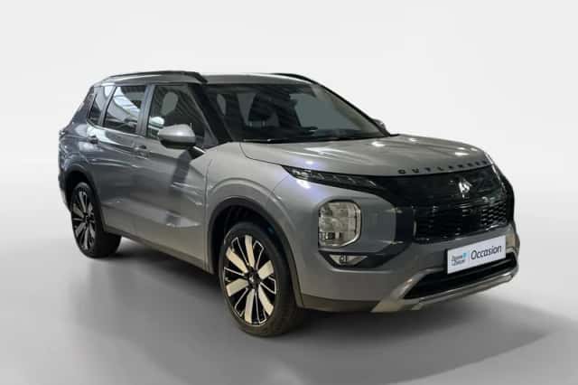 Mitsubishi Outlander (2025) thumbnail 5