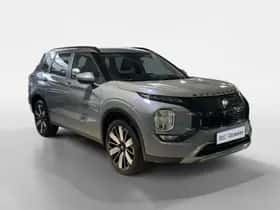 Mitsubishi Outlander (2025) thumbnail 5