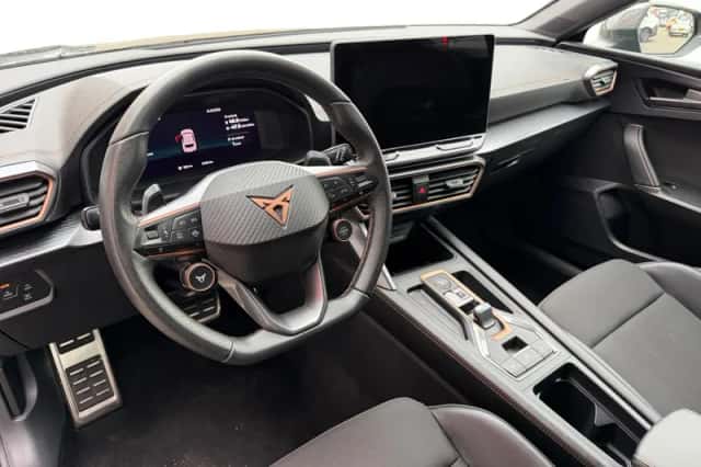 CUPRA Leon (2025) thumbnail 19