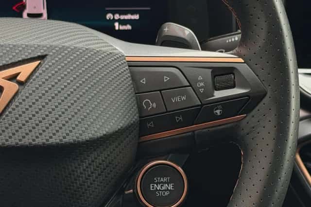 CUPRA Leon (2025) thumbnail 22