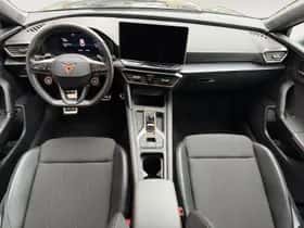 CUPRA Leon (2025) thumbnail 24
