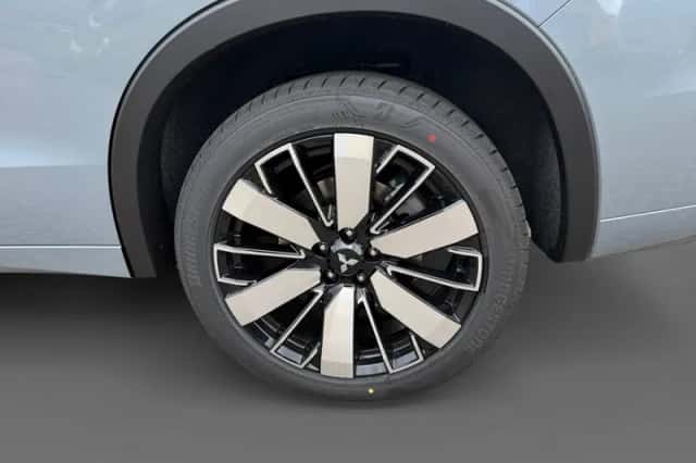 Mitsubishi Outlander (2026) thumbnail 12