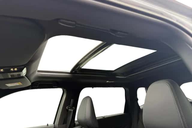 Mitsubishi Outlander (2026) thumbnail 5