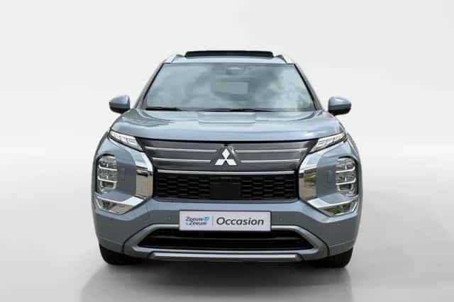 Mitsubishi Outlander (2026) thumbnail 6