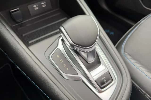 Renault Captur (2024) thumbnail 22