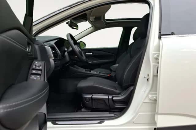 Nissan Qashqai (2024) thumbnail 5