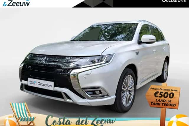 Mitsubishi Outlander (2021) thumbnail 1