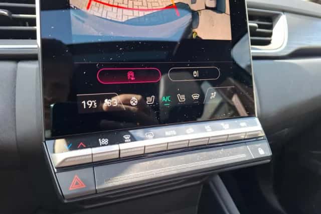 Mitsubishi ASX (2025) thumbnail 17