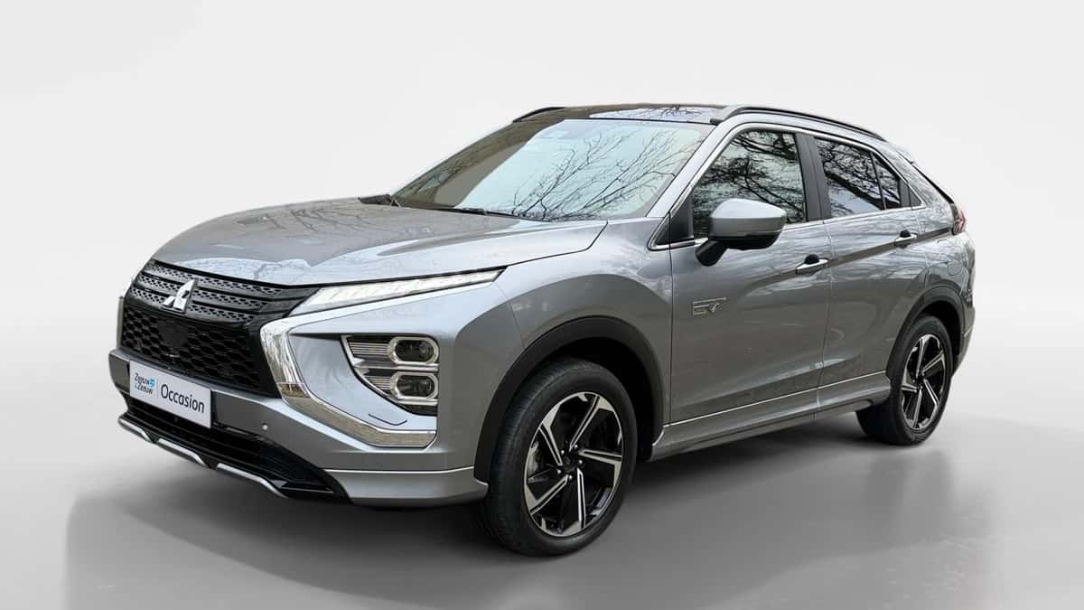 Mitsubishi Eclipse Cross (2022) — foto 1