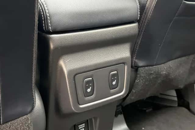 Mitsubishi Eclipse Cross (2022) thumbnail 23
