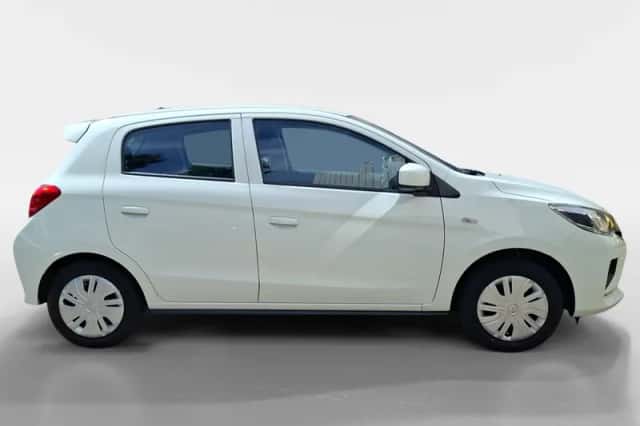 Mitsubishi Space Star (2023) thumbnail 4