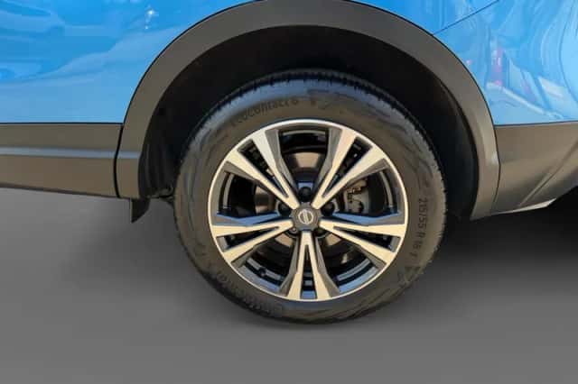 Nissan Qashqai (2018) thumbnail 8