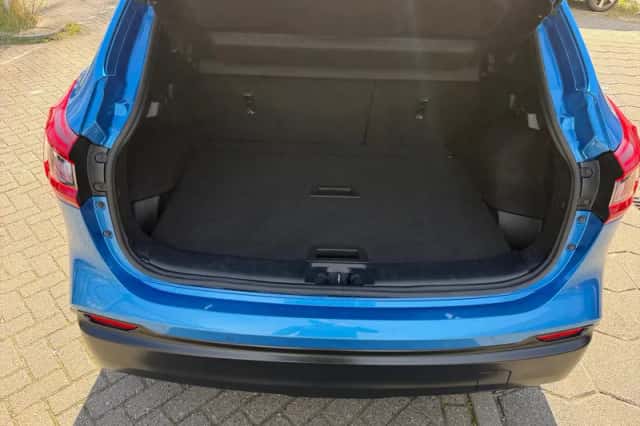 Nissan Qashqai (2018) thumbnail 9