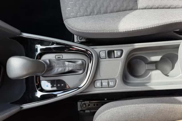 Toyota Yaris Cross (2025) thumbnail 21