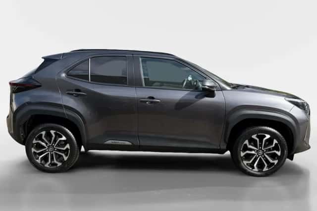 Toyota Yaris Cross (2025) thumbnail 4
