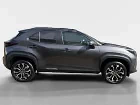 Toyota Yaris Cross (2025) thumbnail 4