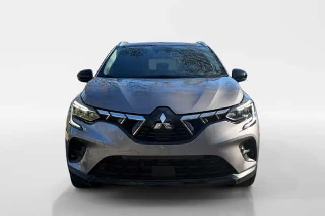 Mitsubishi ASX (2023) thumbnail 2