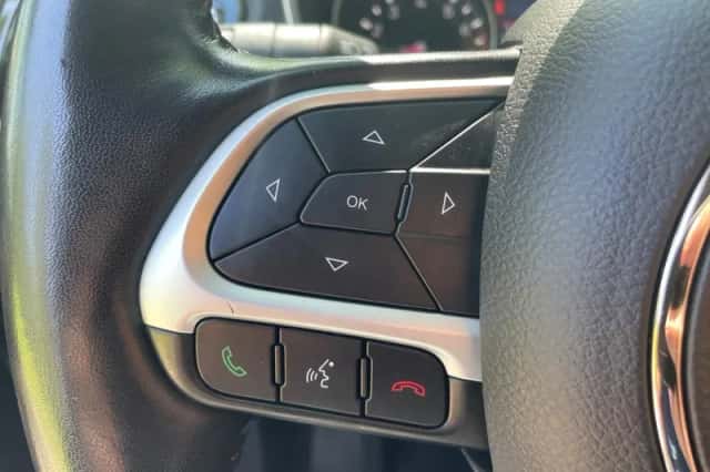 Jeep Compass (2020) thumbnail 16