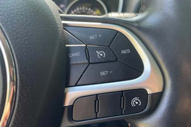 Jeep Compass (2020) thumbnail 17