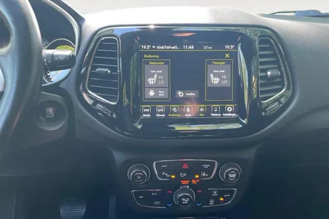 Jeep Compass (2020) thumbnail 20
