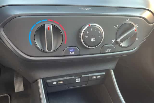 Hyundai i20 (2022) thumbnail 18