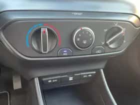 Hyundai i20 (2022) thumbnail 18