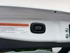 Mitsubishi Outlander (2021) thumbnail 9
