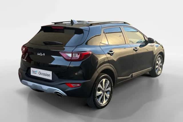 Kia Stonic (2025) thumbnail 5