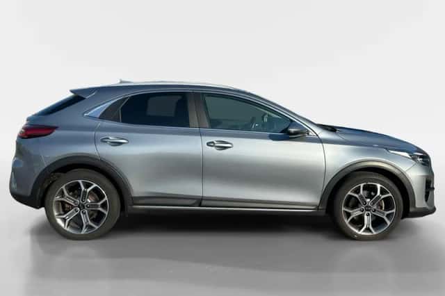 Kia XCeed (2021) thumbnail 4