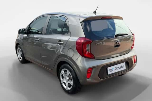 Kia Picanto (2017) thumbnail 6