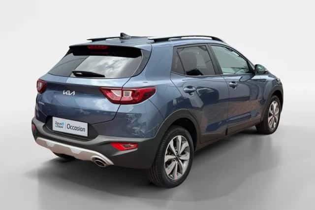 Kia Stonic (2024) thumbnail 6