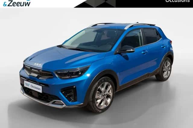 Kia Stonic (2023) thumbnail 1