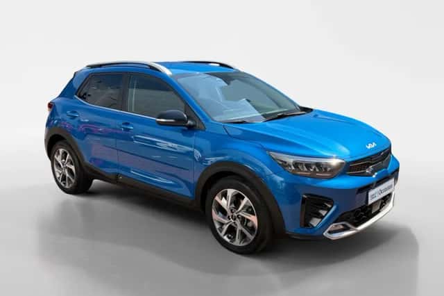Kia Stonic (2023) thumbnail 3