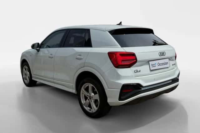 Audi Q2 (2023) thumbnail 5