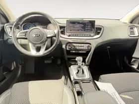 Kia Ceed Sportswagon (2020) thumbnail 22