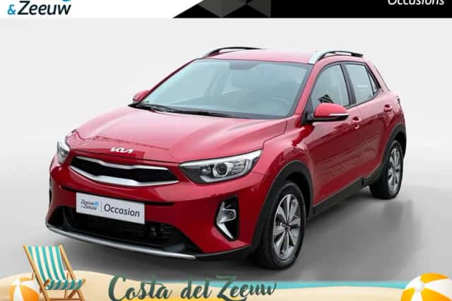 Kia Stonic (2023) thumbnail 1