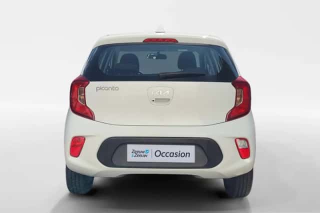 Kia Picanto (2023) thumbnail 6