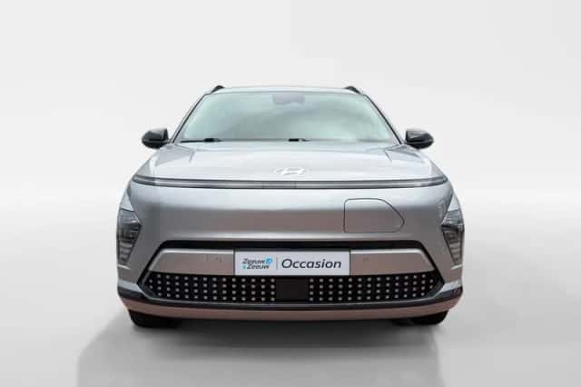 Hyundai Kona (2024) thumbnail 2