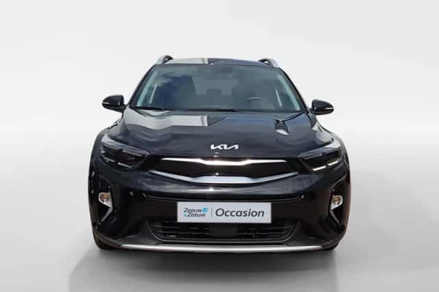 Kia Stonic (2024) thumbnail 2