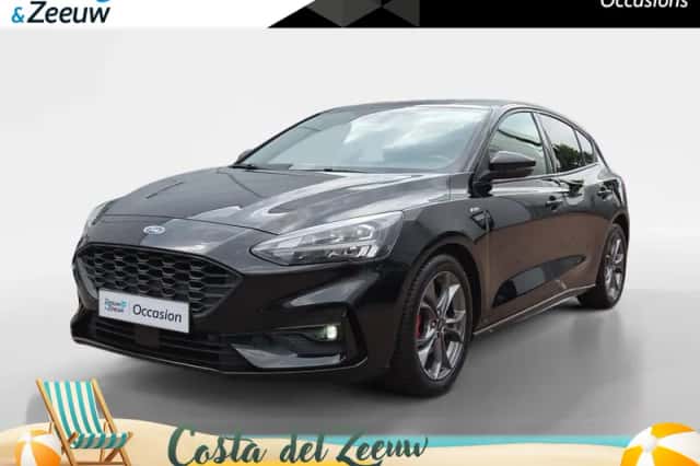 Ford Focus (2021) thumbnail 1