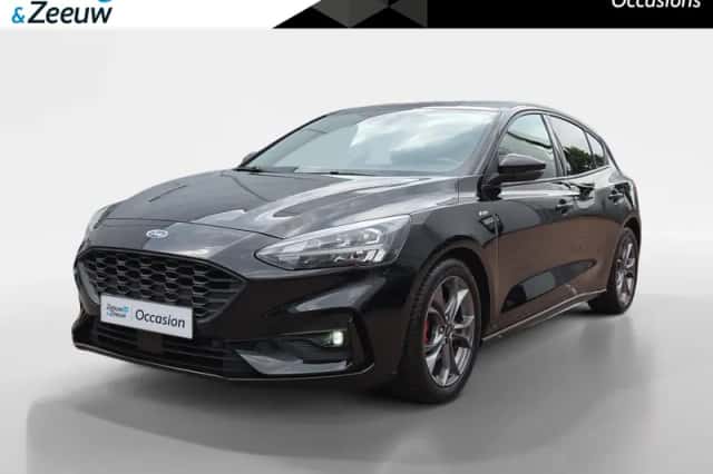 Ford Focus (2021) thumbnail 1