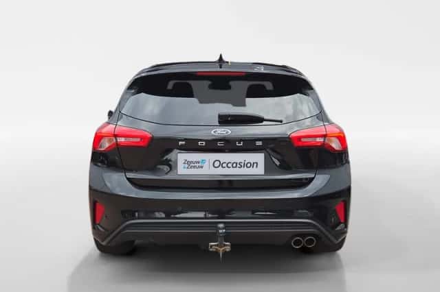 Ford Focus (2021) thumbnail 6