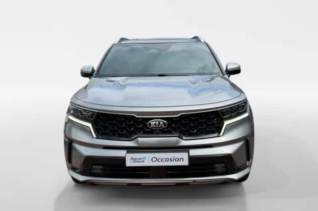Kia Sorento (2021) thumbnail 2
