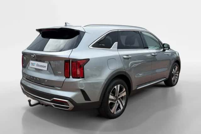 Kia Sorento (2021) thumbnail 4