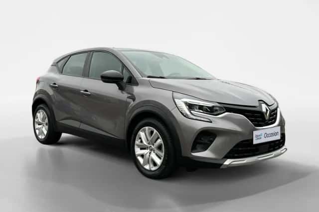 Renault Captur (2022) thumbnail 3