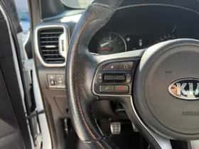 Kia Sportage (2016) thumbnail 16