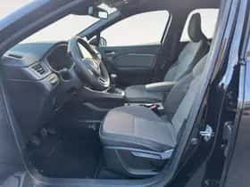 Renault Captur (2024) thumbnail 11