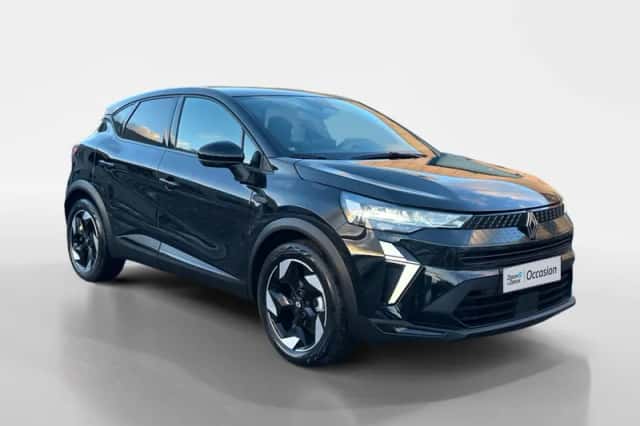 Renault Captur (2024) thumbnail 3