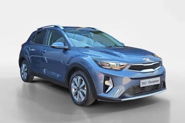 Kia Stonic (2024) thumbnail 3